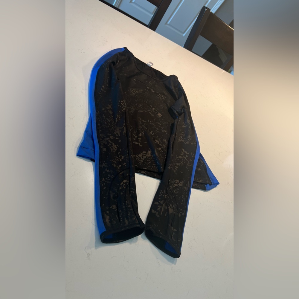 KYODAN Black and Blue Long Sleeve Top size P/S